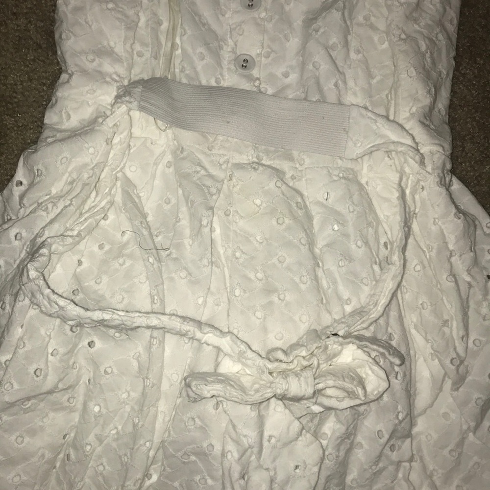 Dress - Picture 3 of 4